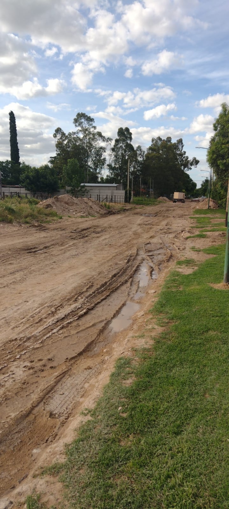 Las calles de Villa Belgrano están explotadas