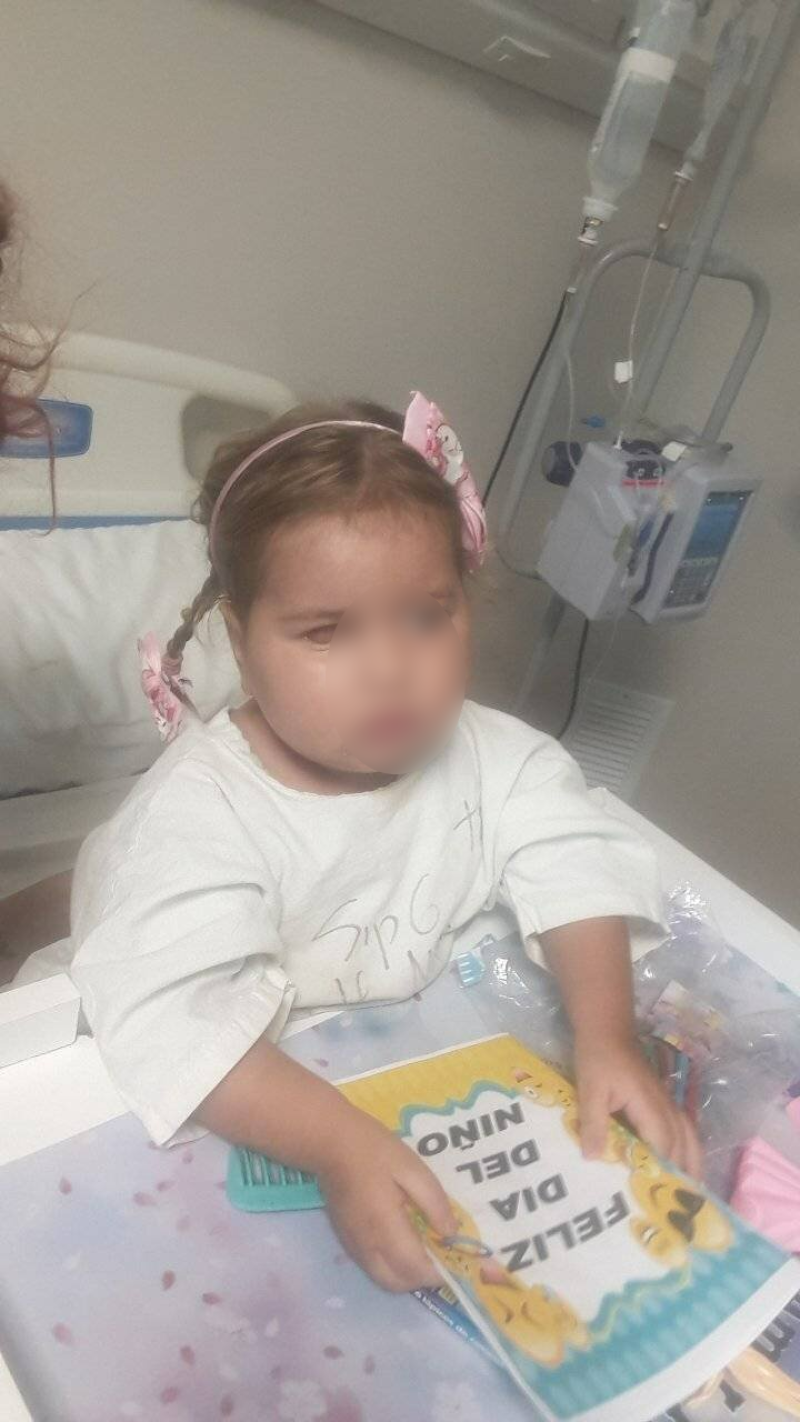 Aimara durante la internación en el Hospital Humberto Notti.