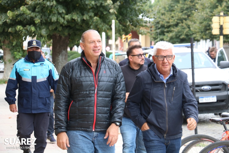 El ministro Berni entregó 4 patrulleros para la Patrulla Rural