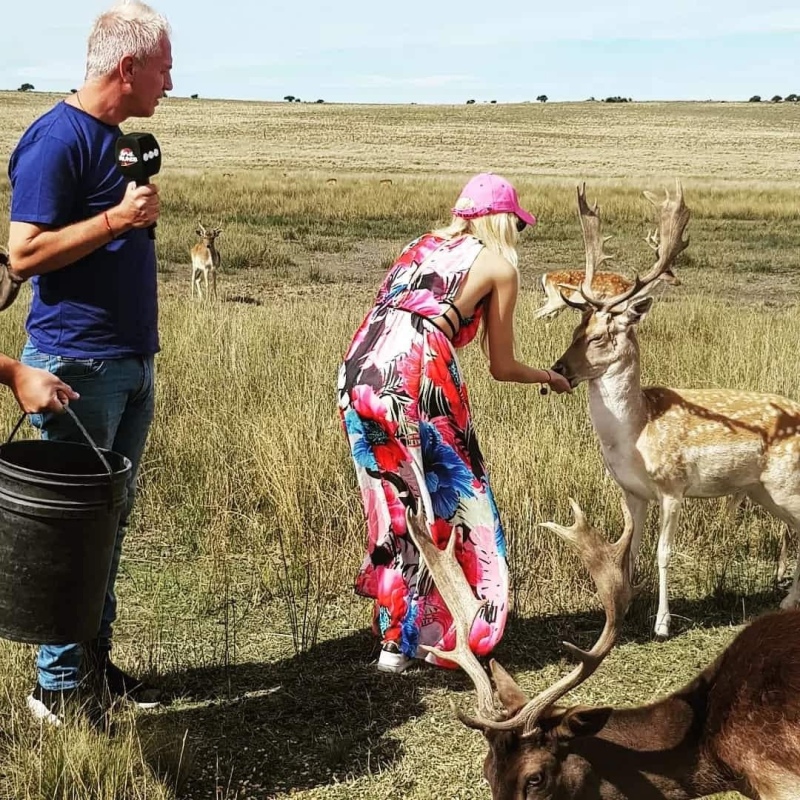 Visita inesperada: Por el mundo llegó al Paraje Fra-pal