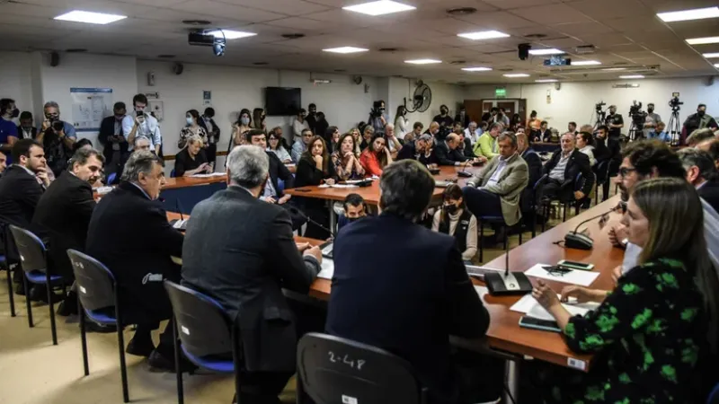 Reunión de diputados de la oposición con representantes de la Mesa de Enlace