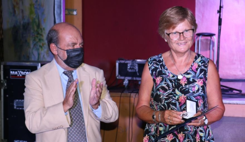 Patricia Maier de Schroh recibió la distinción Yvonne Trillia de Leschot en el Día de la Mujer