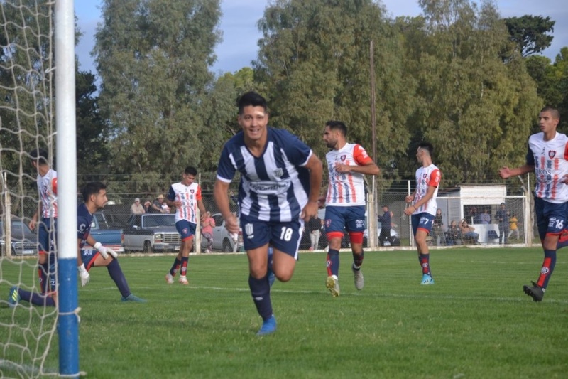 Sarmiento con el gol de Sebastián Blanco se quedó con el Clásico en Pigue