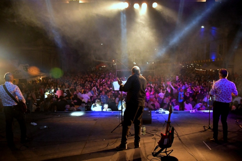 La Strudel Fest tuvo su merecido cierre a toda orquesta