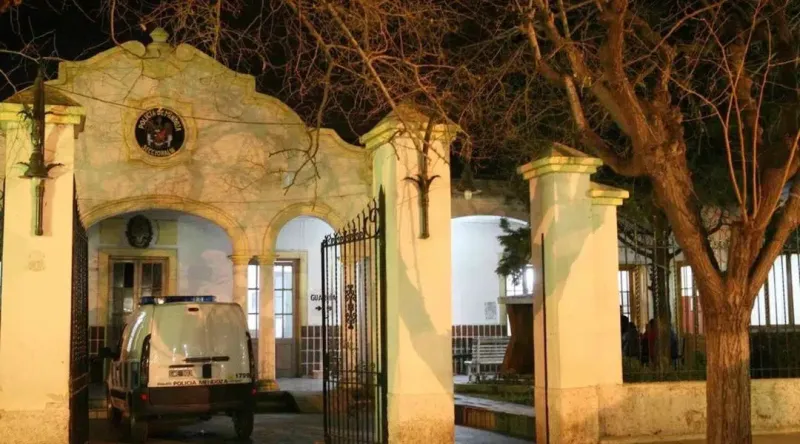 La casa del horror en Mendoza: abusaban de sus cuatro hijos y tenían sexo delante de ellos