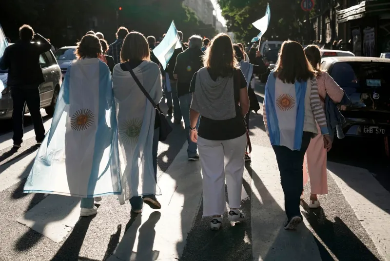 ”Gasten menos, arréglense con lo que tienen o dedíquense a otra cosa”