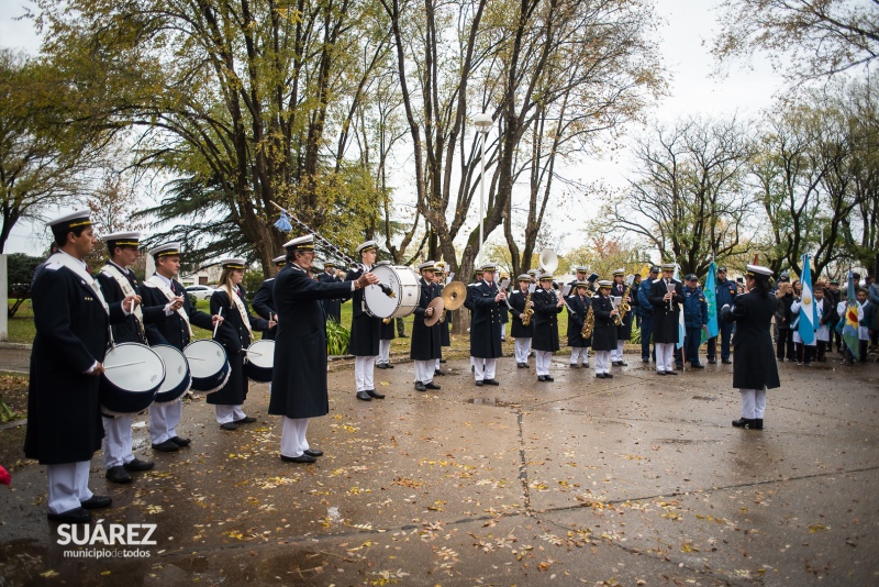 Cumpliendo la tradición, el Día de la Patria se festejó en Villa Belgrano