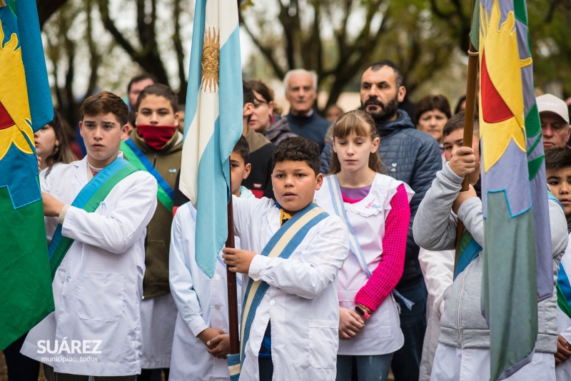 Cumpliendo la tradición, el Día de la Patria se festejó en Villa Belgrano