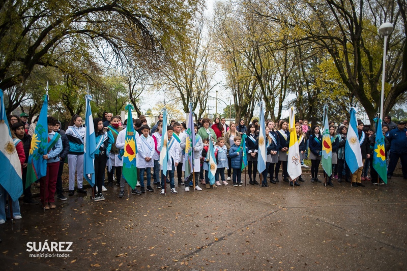 Cumpliendo la tradición, el Día de la Patria se festejó en Villa Belgrano