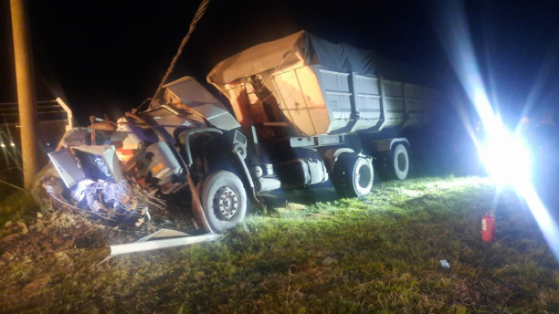 Camionero pigüense falleció al chocar contra una columna en Pergamino