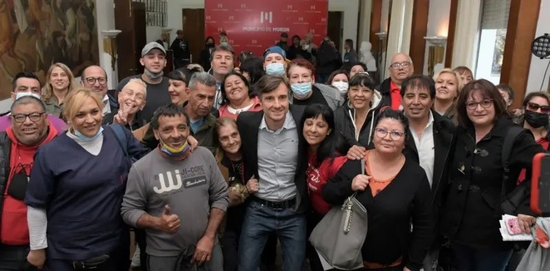 En Morón, Lucas Ghi cerró la paritaria récord: subas entre el 77% y el 85%.