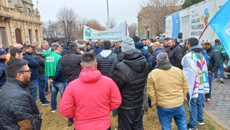 Rubén García: “Habría que preguntarle al intendente qué hizo con la plata para no reconocer a los trabajadores municipales”