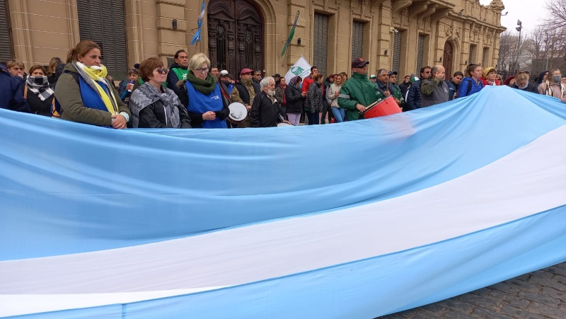 Rubén García: “Habría que preguntarle al intendente qué hizo con la plata para no reconocer a los trabajadores municipales”