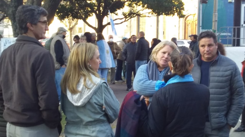 También hubo protesta en Coronel Suárez