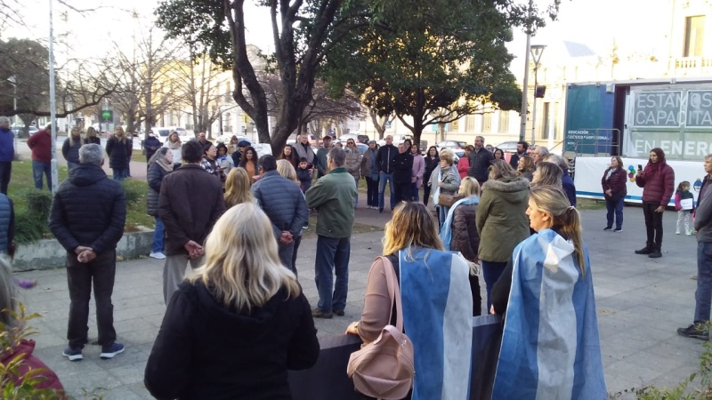 También hubo protesta en Coronel Suárez