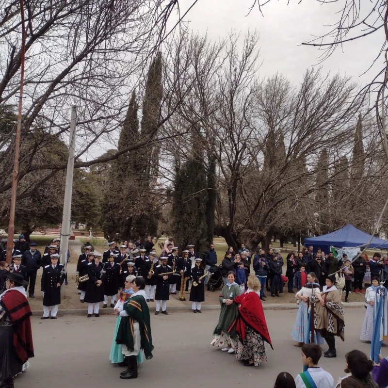 En Huanguelén se hizo el acto por el Día de la Independencia sin ningún representante del Ejecutivo