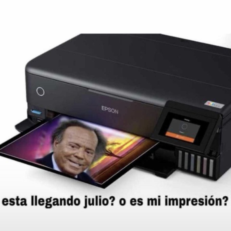 Los 25 mejores memes de Julio: arrancó el mes y Julio Iglesias es otra vez protagonista