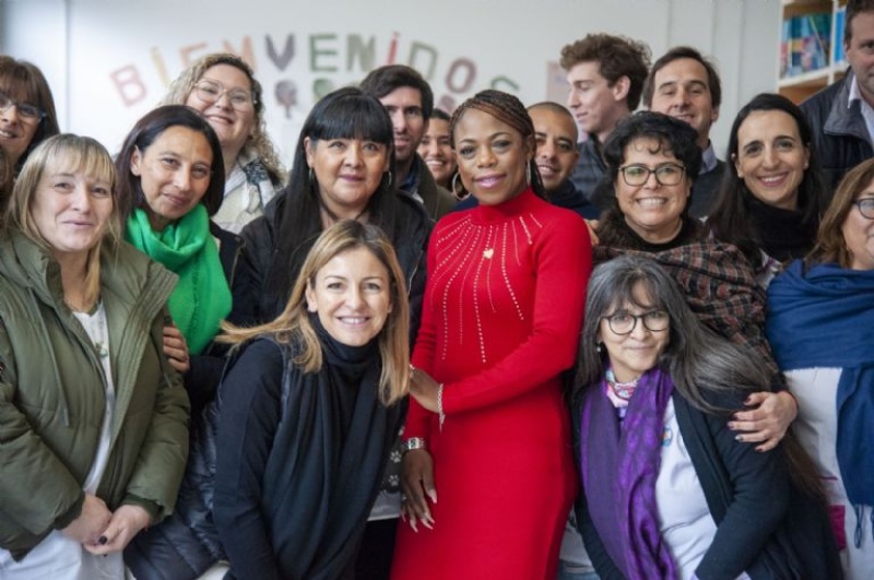 Durante su paso por Buenos Aires, Keishia dialogó con la ministra Soledad Acuña y su equipo de trabajo 