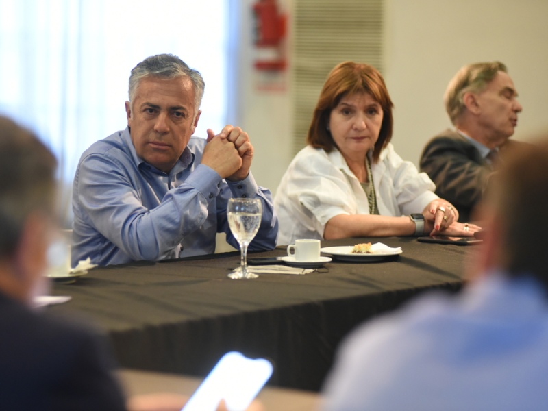 Alfredo Cornejo y Patricia Bullrich criticaron al mandatario nacional