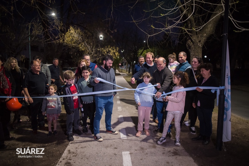 Moccero inauguró la bicisenda de Sixto Rodríguez acompañado por sus funcionarios