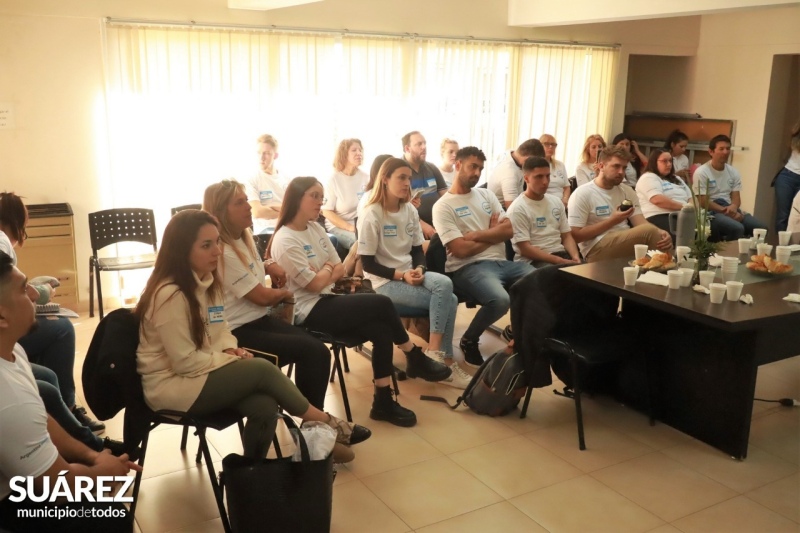 Encuentro regional de equipos de trabajo de puntos digitales en Coronel Suárez