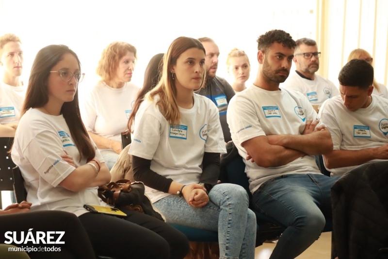 Encuentro regional de equipos de trabajo de puntos digitales en Coronel Suárez