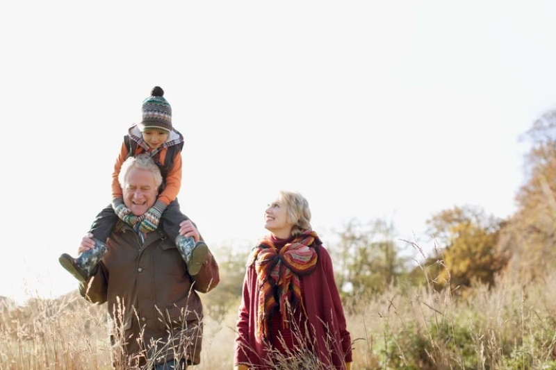  Finalmente, los padres de Kate aceptaron la relación. Con la llegada del primer nieto, las cosas se aflojaron bastante 