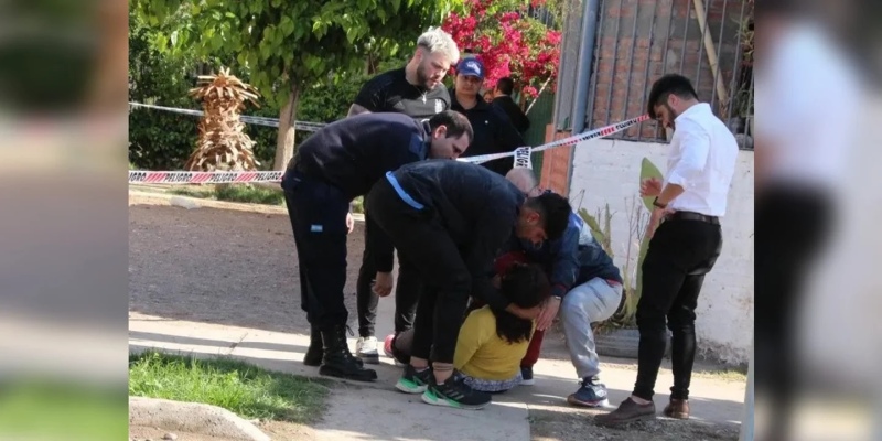 “Están muertos, ¿Quién fue?”, el desgarrador grito de una mujer al encontrar a su hija y su nietito sin vida