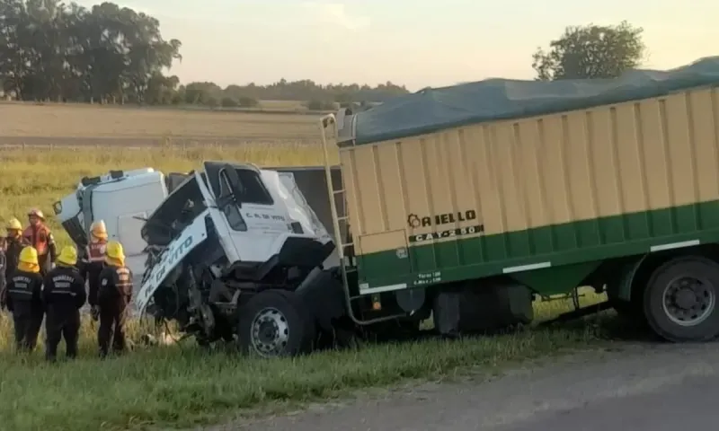 Camionero de Tres Arroyos murió en un choque frontal