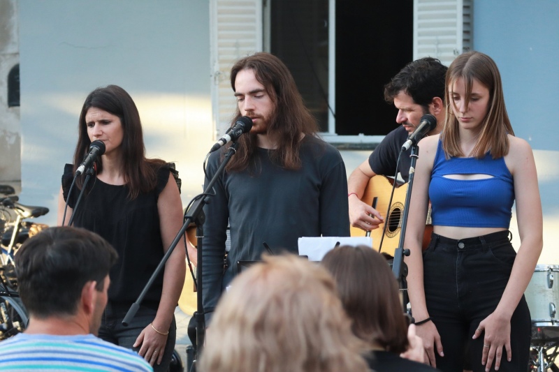 EMMCoS: cierre del año de las cátedras: Batería, Canto, Bajo y Guitarra Eléctrica