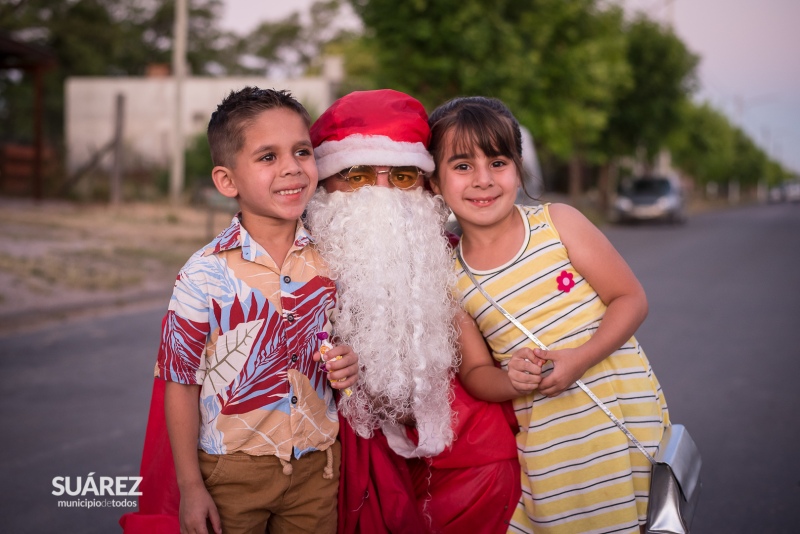 El espíritu de la navidad brilló en los Pueblos Alemanes y en Suárez