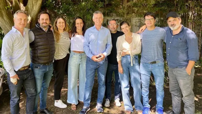  La mesa chica de Macri: Fernando De Andreis, Gustavo Gómez Repetto, Julieta Herrero, Mora Jozami, Julián Gallo, Fátima Micheo, Darío Nieto y Hernán Iglesias Illia.