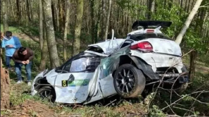 Conmoción en el Rally: mueren piloto y navegante tras sufrir un duro accidente