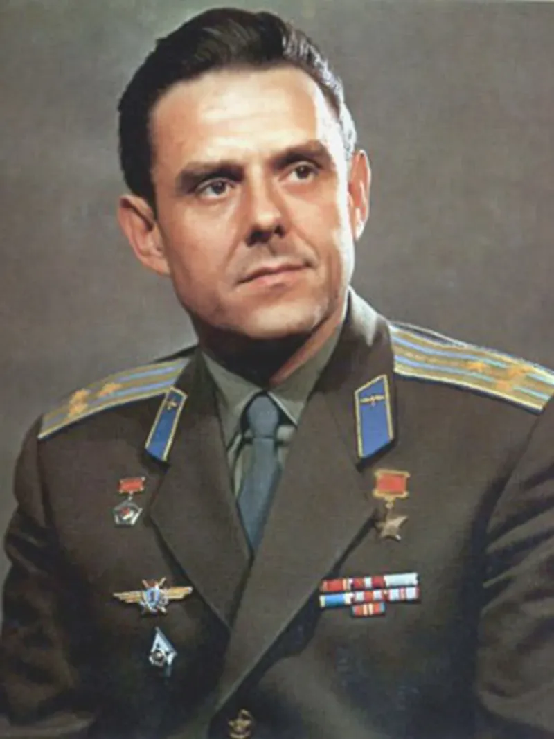  El comandante Vladimir Mijailovich Komarov fue considerado un héroe para la Unión Soviética