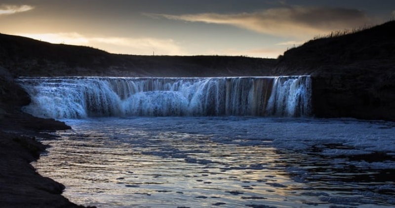 El sorprendente salto de 8 metros de la Cascada Cifuentes