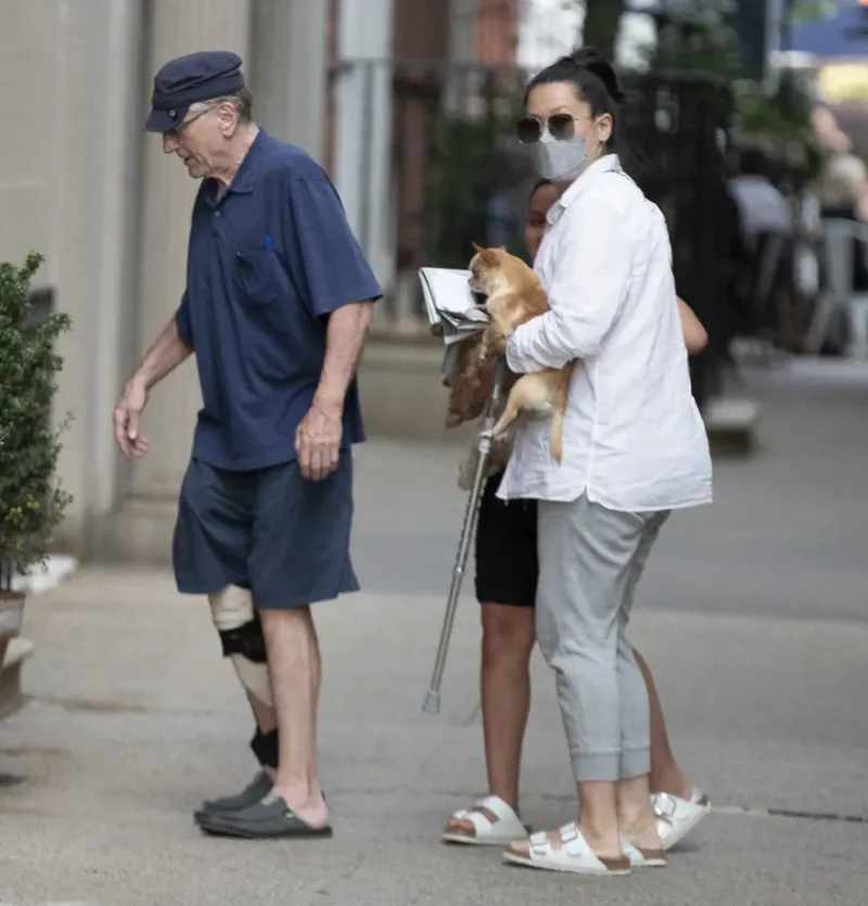 Robert De Niro y su pareja, Tiffany Chen, en Buenos Aires, en 2022