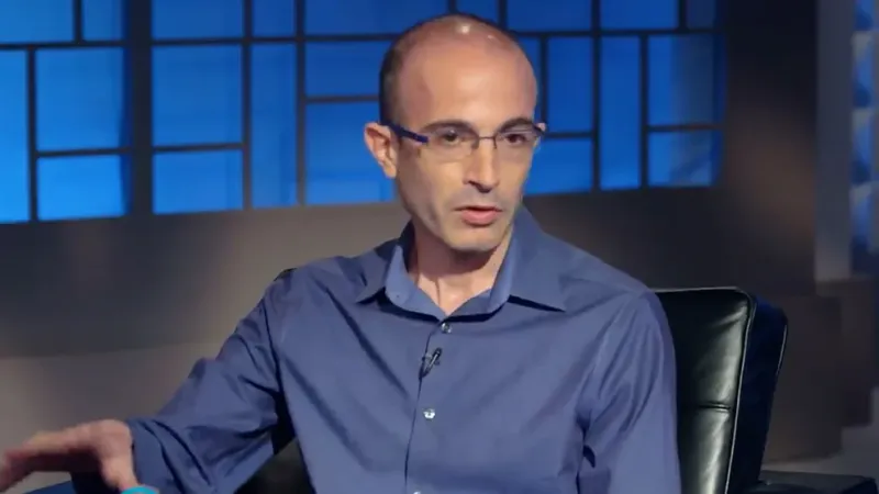  Yuval Noah Harari, el historiador israelí y autor de “Sapiens”