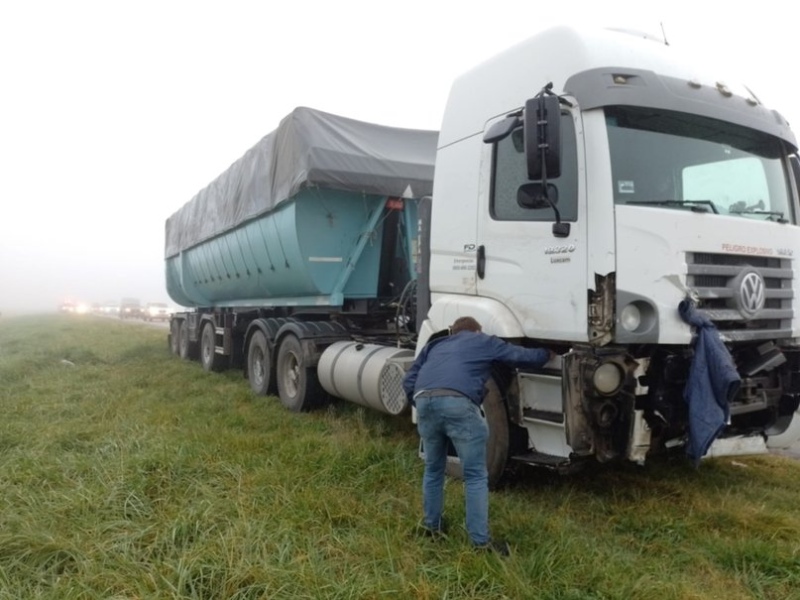 Una familia resultó herida tras un choque en la ruta 33, cerca de Pigüé