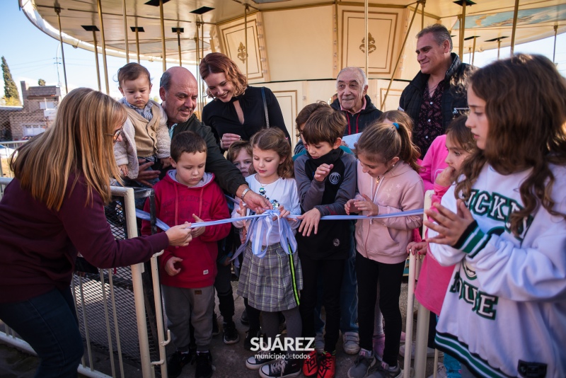 Pusieron nuevamente en funcionamiento la calesita de la Plaza Tambor de Tacuarí