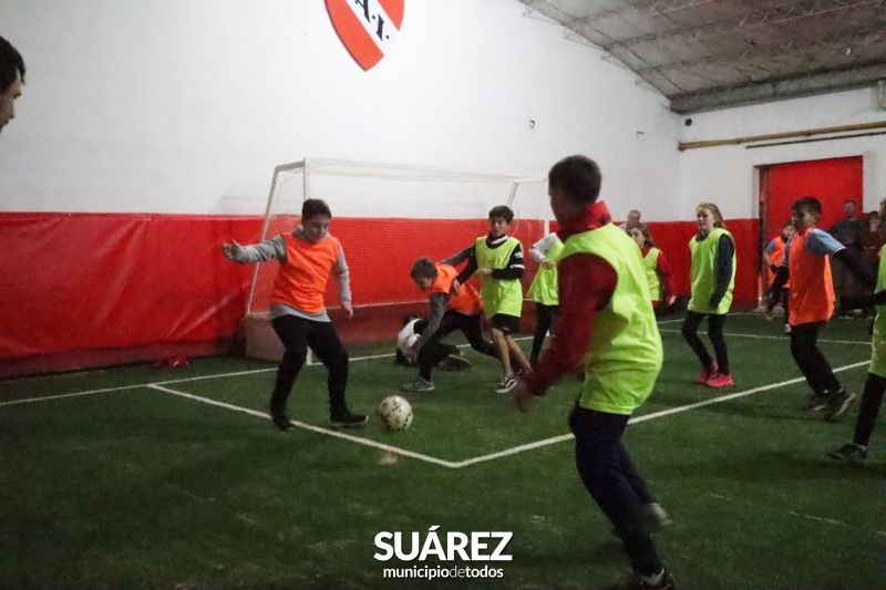 Independiente de San José inauguró su cancha sintética