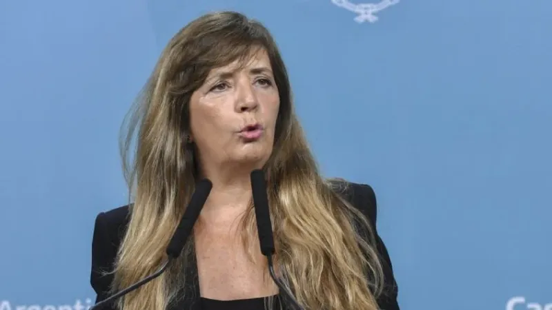 Gabriela Cerruti aseguró que Argentina ”no está en crisis” y la fulminaron en redes