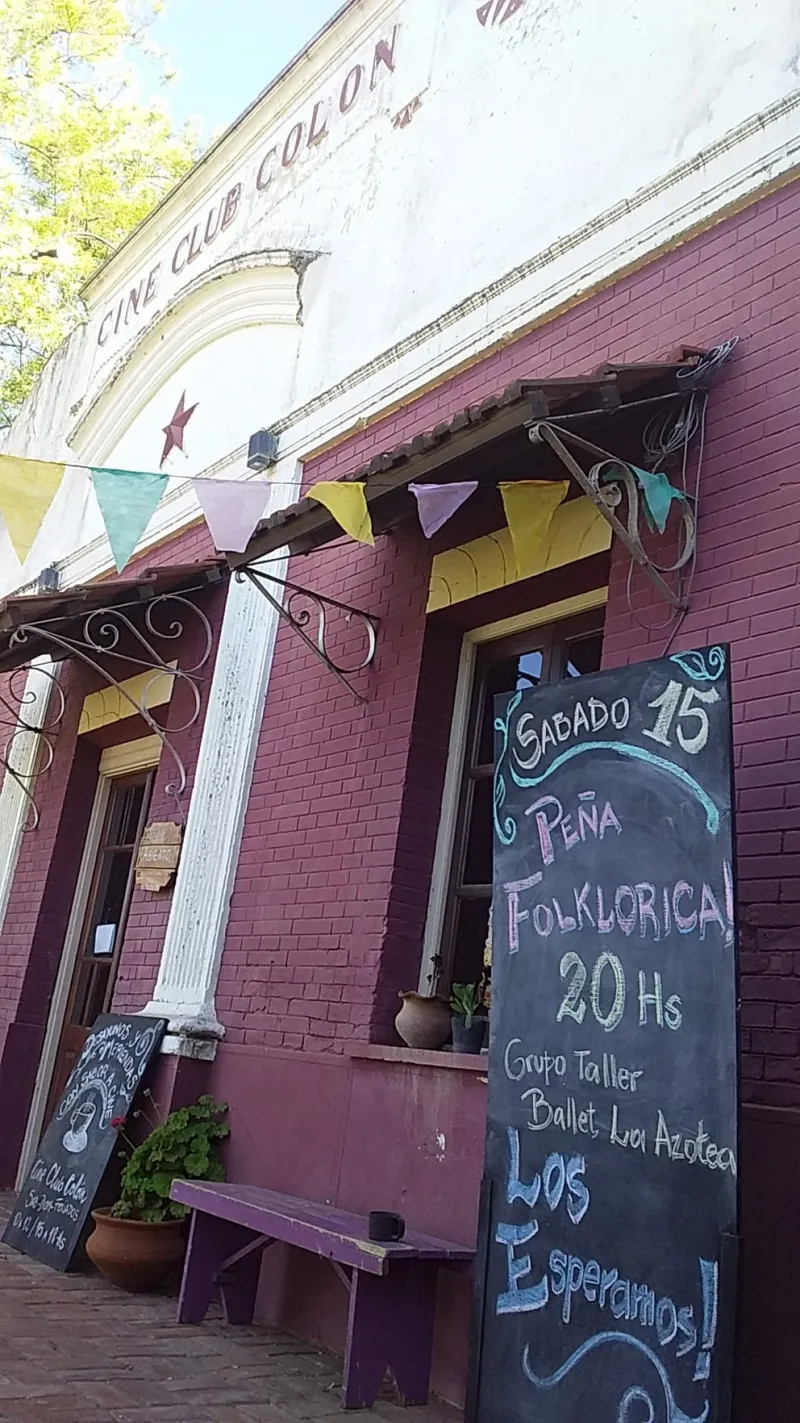  Funciones de cine, peñas, talleres culturales y catequesis son algunas de las actividades que transcurren en el edificio desde su reapertura