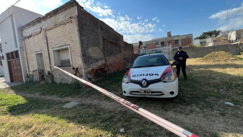 El cuerpo del adolescente fue encontrado en una casa abandonada cercana al colegio donde asistía