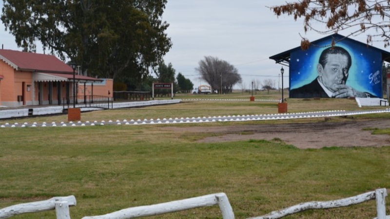 Querido René: los murales de la zona que le rinden homenaje