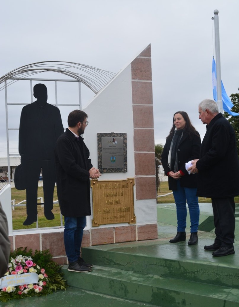 Querido René: los murales de la zona que le rinden homenaje