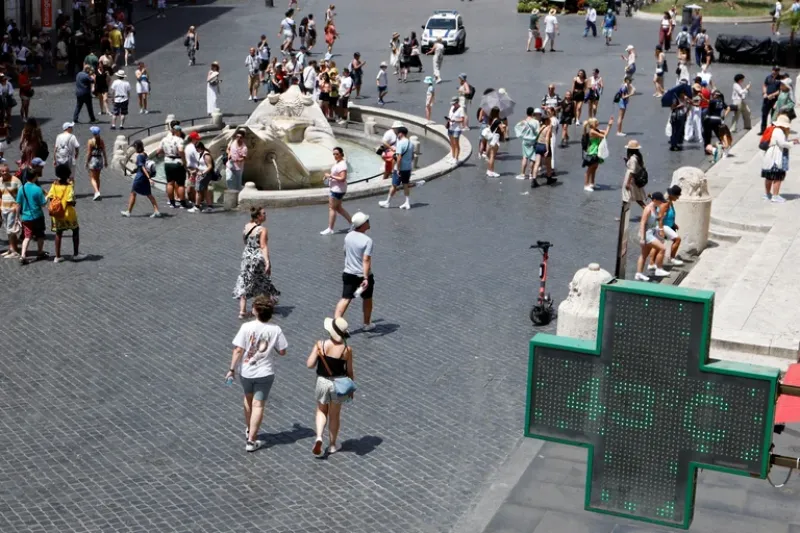  Las personas vulnerables no son suficientemente conscientes de la gravedad del riesgo que el calor supone para su salud y bienestar, según la Organización Meteorológica Mundial(Getty Images)