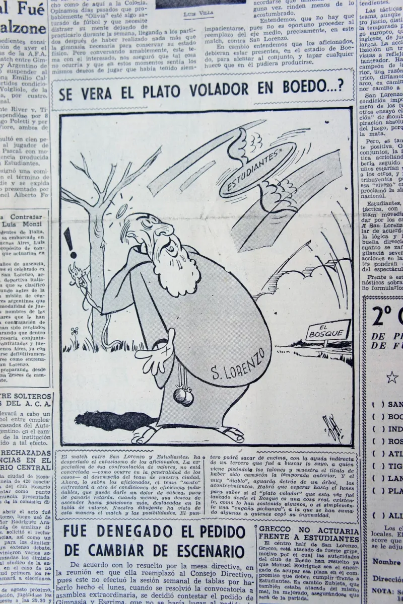  Un dibujo en la sección Deportes del diario El Plata del sábado 12 de julio de 1947 preguntaba si el plato volador iba a aparecer en el duelo entre San Lorenzo y Estudiantes