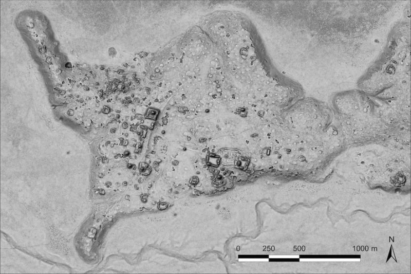 Un relieve del antiguo sitio maya que los arqueólogos llaman Ocomtún. El sitio incluye pirámides, palacios y una cancha de pelota, y se encuentra dentro de una reserva ecológica en el estado de Campeche en MéxicoZiga Kokalj/ZRC SAZU - NYTNS