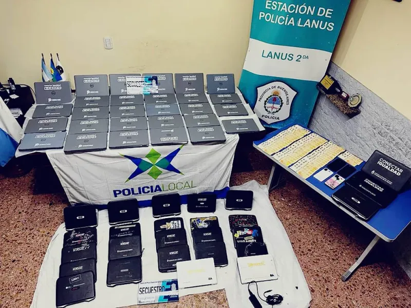  La Policía incautó los dispositivos robados