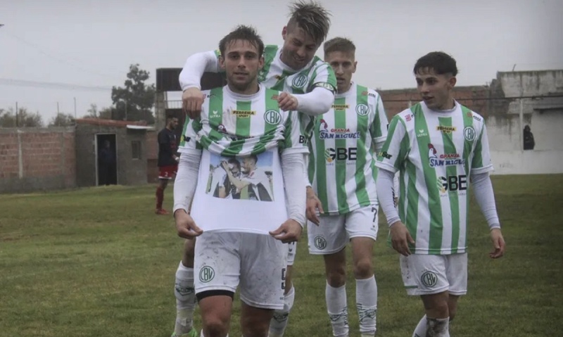 El suarense Franco Pane hizo el gol del año en la Liga del Sur. Mirá el video del GOLAZO